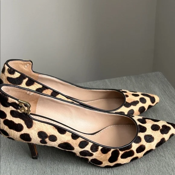 Tory Burch Leopard Print Kitten Heels | Size 6 | Designer Pumps - Picture 3 of 9